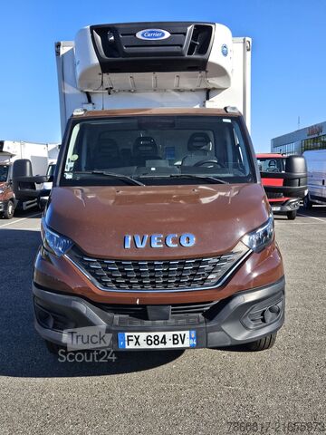 Hűtőfelépítményes furgon IVECO DAILY 70C18
