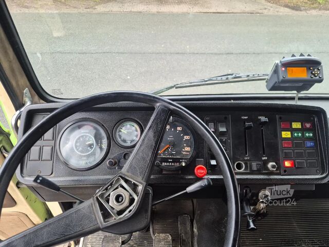 Autotransporter Scania LB81