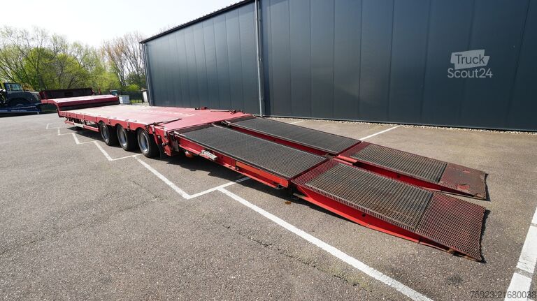 Góndola de cama semirrebajada Nooteboom MCO-48-03V 3 axle semi low loader extendable