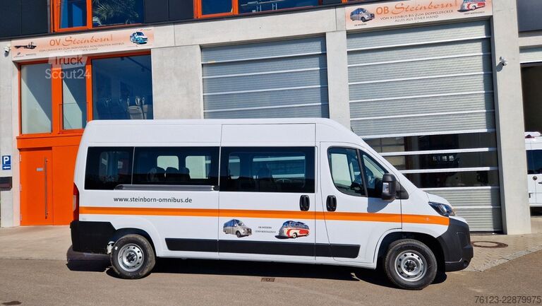 Microbuz Opel Movano Mobility Airline Boden Rolli