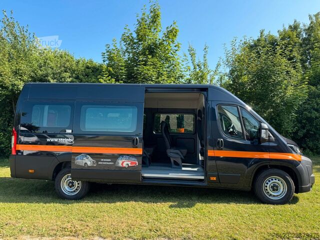 Microbuz Opel Movano Mobility Airline Boden Rolli