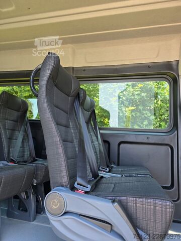 Microbuz Opel Movano Mobility Airline Boden Rolli