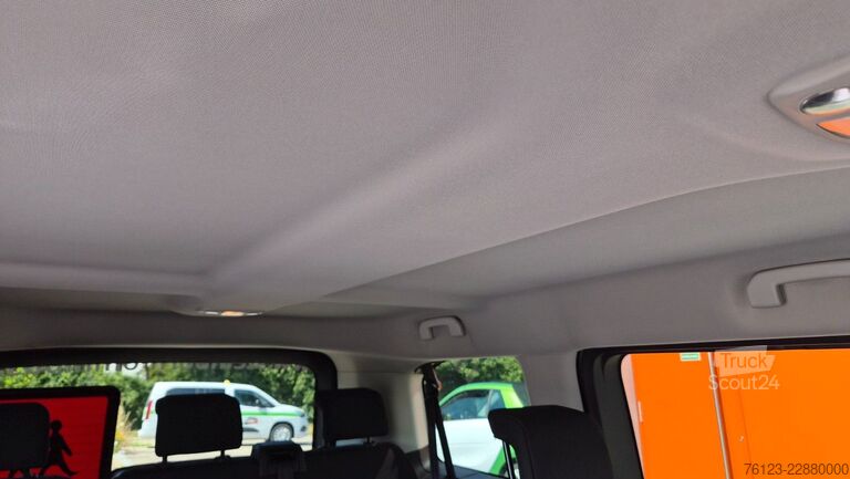 Minibus Citroën SpaceTourer Opel Zafira Plus M 9 Sitzer