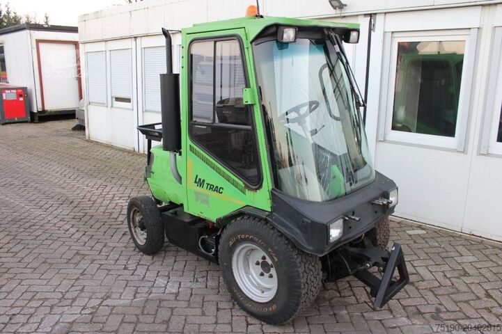 Tool carrier LM Trac 285