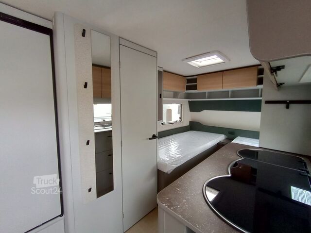 Caravane de tourisme Burstner B66 490 TL