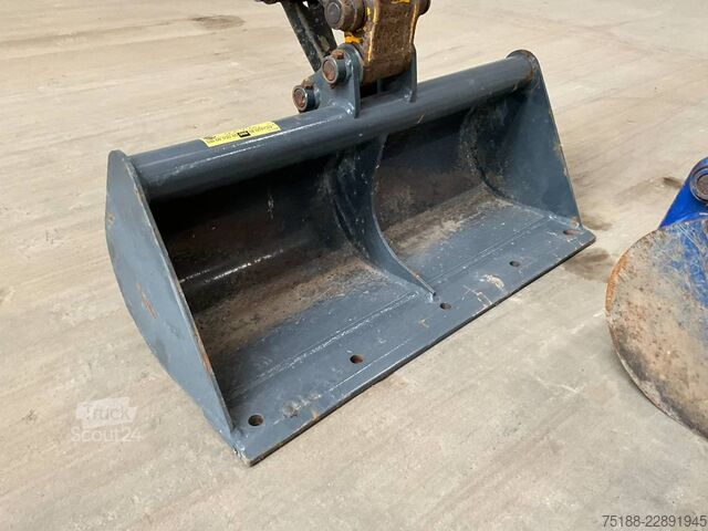 Minikaivinkone JCB 8008