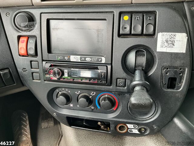 Fordon för avfallshantering DAF FAG 75 CF 25 Geesink 20m³ Manual gearbox