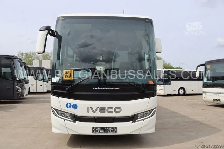 Intercitybus Iveco Crossway 13m Pop / Double middle door / prép li...