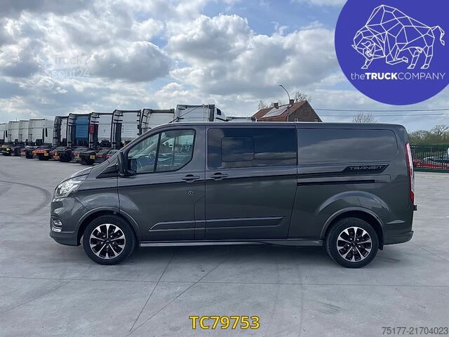 Personenbeförderung Ford Transit Custom L2H1 5 - Places