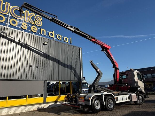 Kranwagen Renault C440 + HMF 2320 K3-- 3X EXT. + REMOTE + HAAKARM...