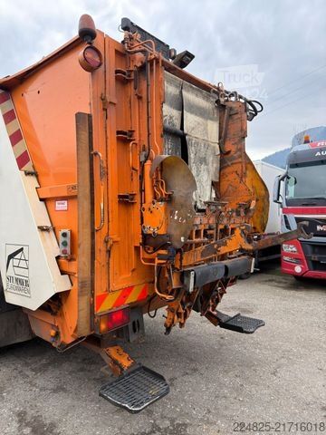 Smetiarsko vozilo VOLVO FM 12-340 6X2 MÜLLWAGEN*2000*1HAND*LIFTACHSE*