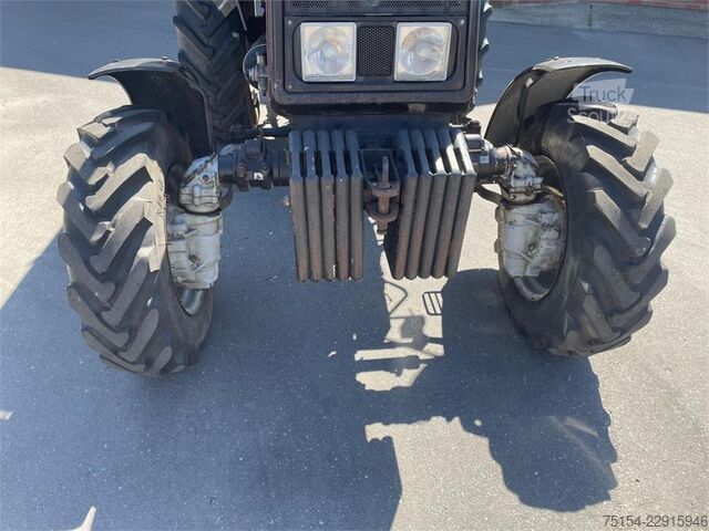 Traktör Belarus MTS 820 Neuer Preis!
