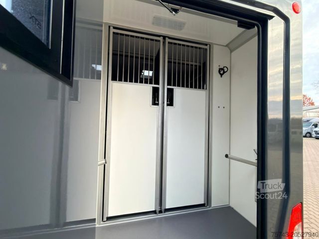 Gyvulių vežėjas RENAULT Master STX 5 Sitzer Haras ex. Lang Automatik