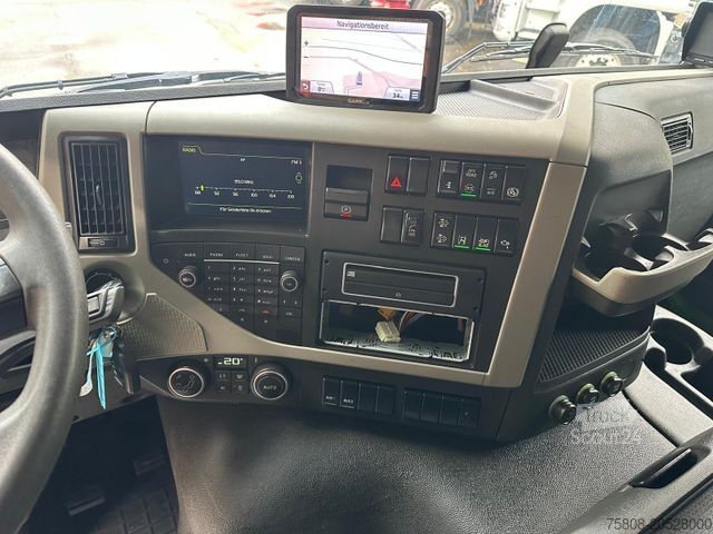 Lastbilmonteret kran VOLVO FM420 Baustoff Hiab XS177 Lift/Lenk UVV Waage