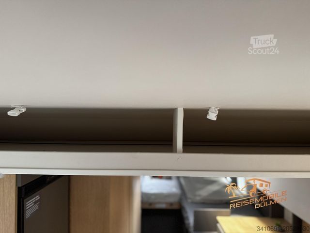 Camping-car semi-intégré LMC Tourer Lift H 660 G GFK RFK LED AGM Ladebooster