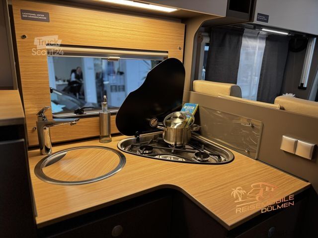 Autocaravana semi-integrada LMC Tourer Lift H 660 G GFK RFK LED AGM Ladebooster