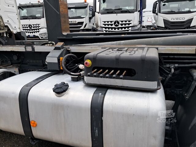 Camion Mercedes-Benz Actros 25.46 Mercedes-Benz Actros