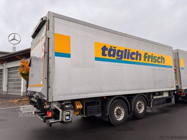 مقطورة مبردة ROHR RZAK/18 IV LBW Durchlade