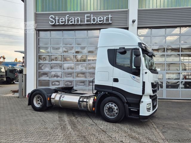 Standardowy ciągnik siodłowy IVECO Stralis 460NP LNG 4x2 3 Stück