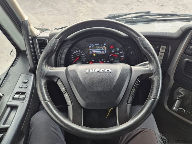 Standard nyergesvontató IVECO Stralis 460NP LNG Standklima Xenon 3 Stück