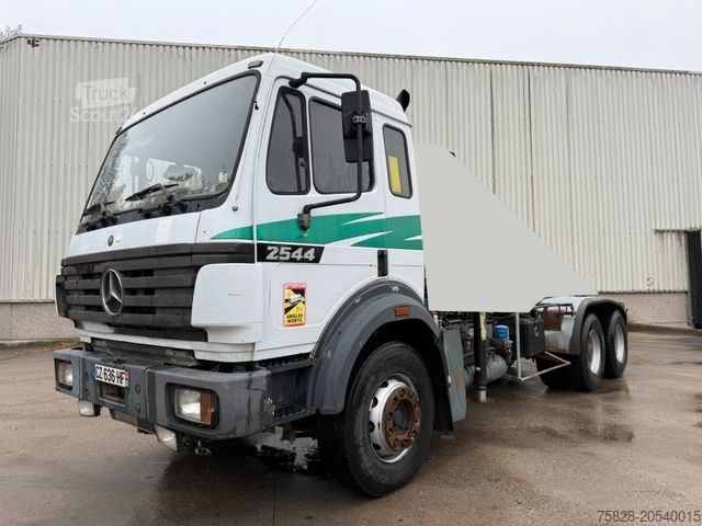 Kravas automašīnas šasija MERCEDES-BENZ SK 2544 / V8 / RETARDER / CHASSIS