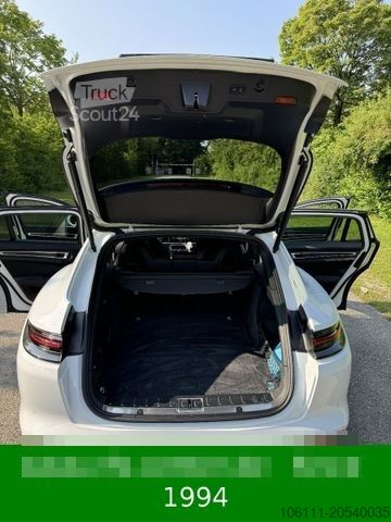 Varevogn PORSCHE Panamera Sport Turismo GTS Pano/Headup/Softclose