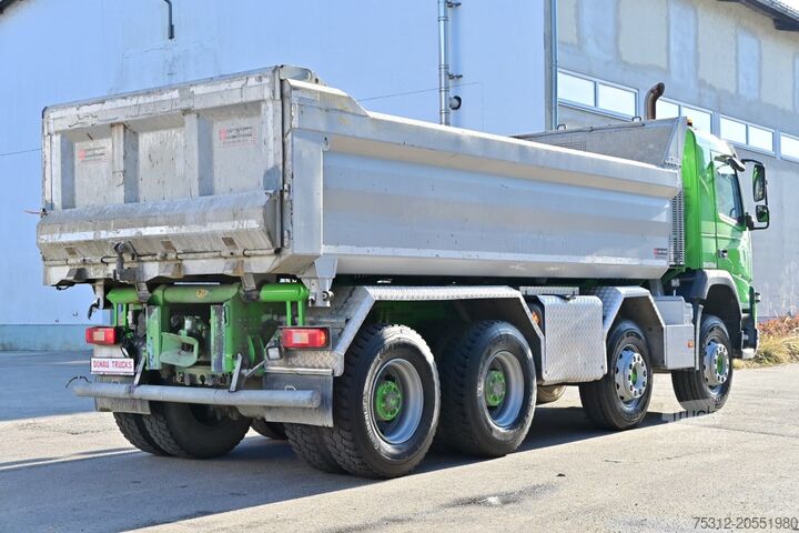 Pašizgāzējs kravas automašīna Volvo FMX460 8x4 E6 AHK Blatt Blatt