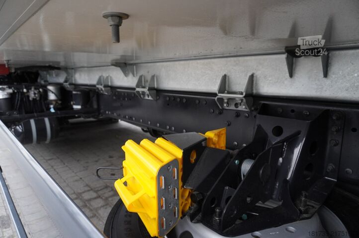 Hűtős MAN TGX 26.400 / IGLOOCAR 20 pallets