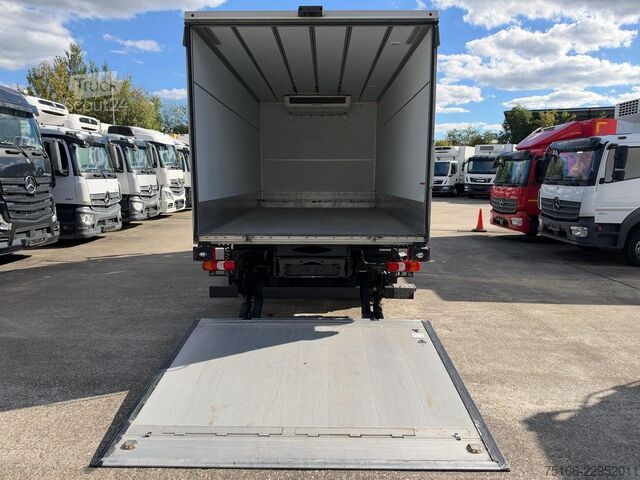 Рефрижераторний фургон MERCEDES-BENZ ATEGO 823 / 923 L Kühlkoffer 5 m LBW 1,5 to.*TK