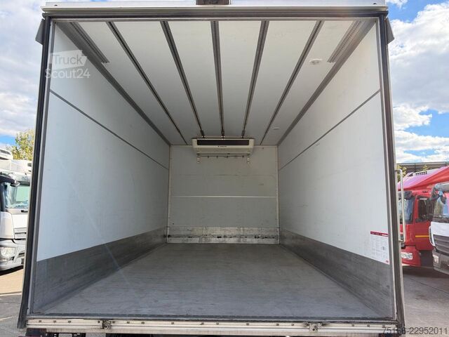 Рефрижераторний фургон MERCEDES-BENZ ATEGO 823 / 923 L Kühlkoffer 5 m LBW 1,5 to.*TK