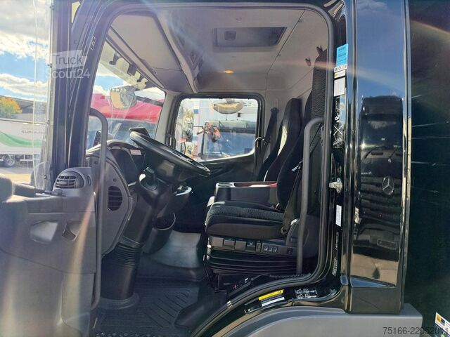 Рефрижераторний фургон MERCEDES-BENZ ATEGO 823 / 923 L Kühlkoffer 5 m LBW 1,5 to.*TK