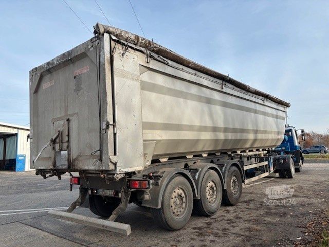 Semirimorchio furgonato KEMPF Aluhalbschalenmulde, SKM 35/3 AR, 46 cbm