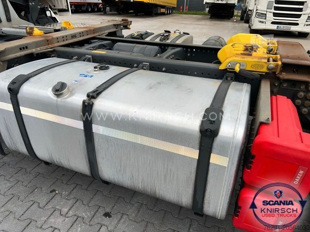 Ladbil med udskifteligt lad SCANIA R 450 B6x2*4NB