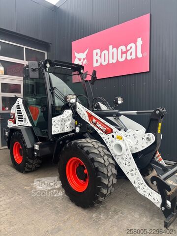 Încărcător pe roți BOBCAT L 85  Radlader  -  Klima   Breitreifen - EDITION