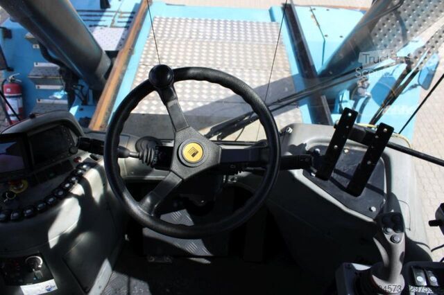 Reach stacker SMV Konecranes SC45-31 TB5