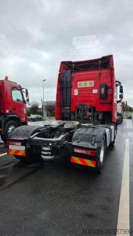 Véhicule tracteur Volvo FH 500