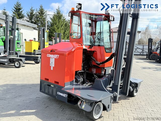 Négyirányú targoncát Combilift C3000ET TRIPLEX 5940 WIDE FORK POSITIONE