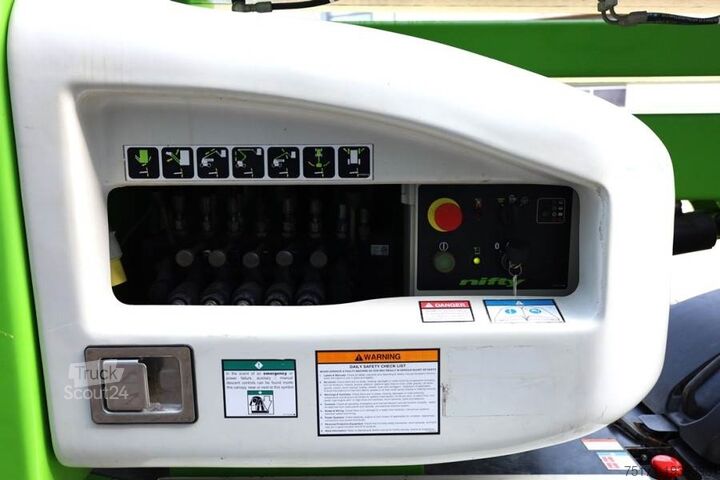 Plate-forme de travail télescopique articulée Niftylift HR15N Hybrid MK3 Hybrid, 4x2 Drive, 15.5m Working