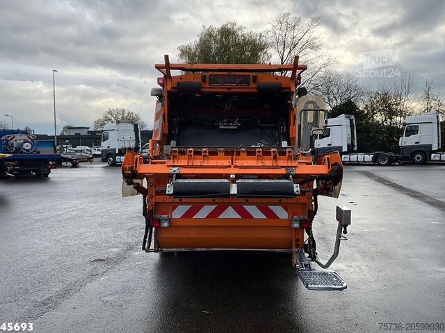 Vehículo de recogida de basuras Fuso Canter 9C18 Euro 6 Zoeller 7m³ Just 176.158 km!