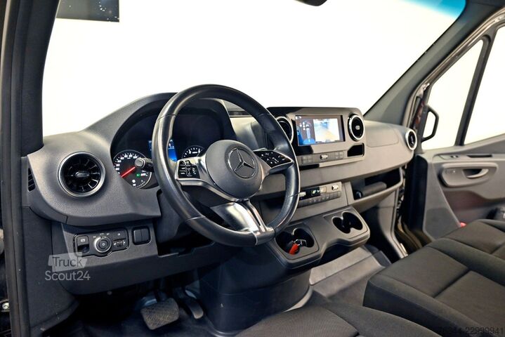 Skåpbil MERCEDES-BENZ Sprinter 317 CDI Maxi Automatik A/C Navi schwarz