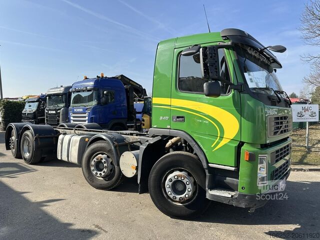 Chassis com cabina Volvo FM 340 8x2 CHASSIS (7m35) - LIFT+STEERING AXLE ...
