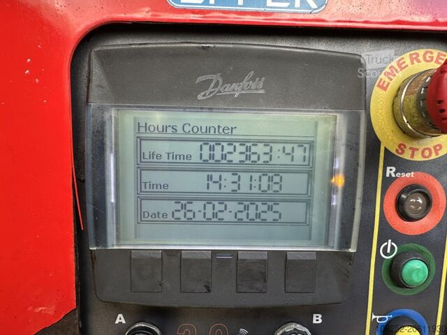 شاحنة رافعة Volvo FMX 370 6x2 PLATFORM 6M35 + CRANE EFFER 215/6S ...