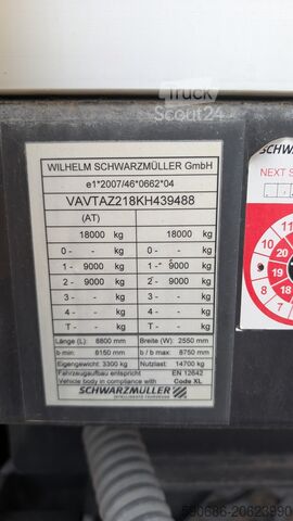 Prikolica z odprto ploščato ploščadjo Schwarzmüller T-Serie