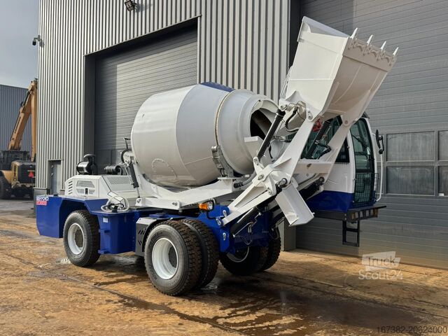 Blender Giga power GW5500 4x4 Self Loading Concrete Mixer