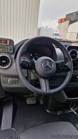 Minibús MERCEDES-BENZ Sprinter Lord Comfort 12 Sitzer In Stock