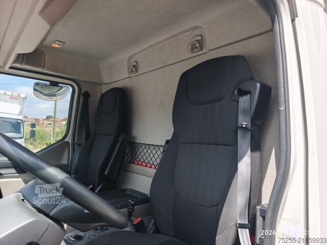 Tovorno vozilo s ravno platformo in ponjavo DAF 18.290 LF EURO 6