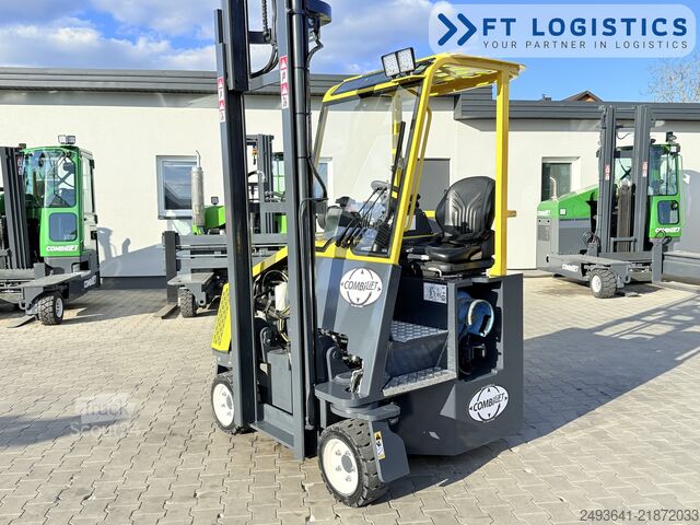 чотири-напрямний навантажувач Combilift CB2500 GAS TRIPLEX 6000 FREE-LIFT