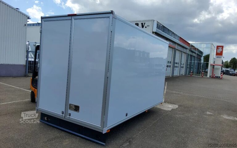 Koffer Renault MASTER 165.35 MET GESLOTEN LAADBAK & ACHTERDEUR...