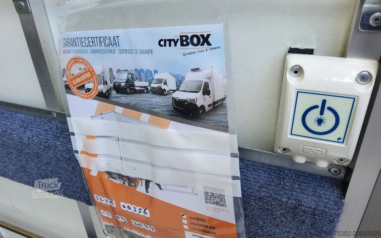 Koffer Renault MASTER 165.35 MET GESLOTEN LAADBAK & ACHTERDEUR...