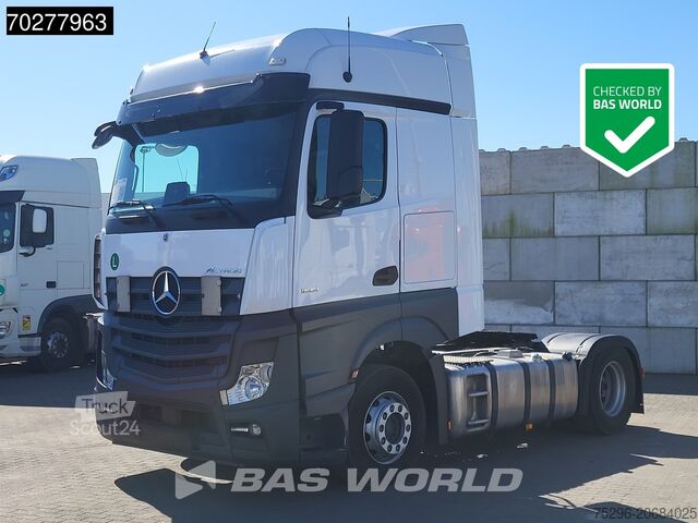 Standaard trekker Mercedes Actros 1851 Actros 4X2 BigSpace 2x Tanks